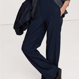High-Rise Modern Straight Refined Pant